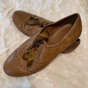 Oxford Brown Shoes